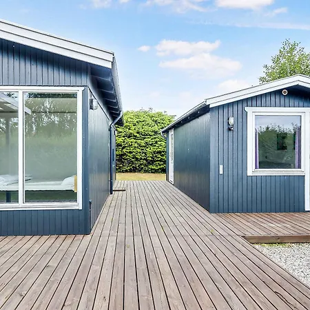 Summer House In Marielyst Bøtø By