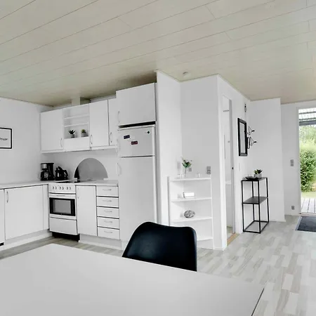 Casa de Férias Summer House In Marielyst Bøtø By