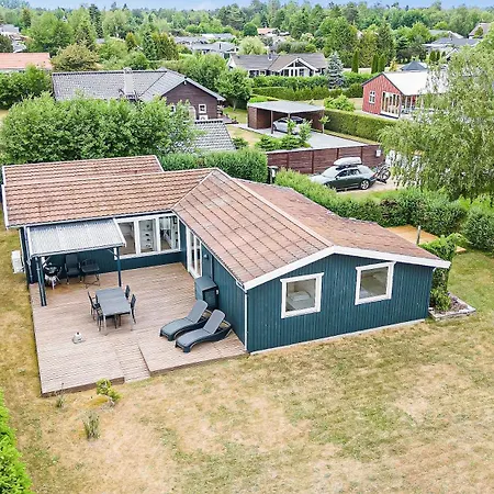 Дом отдыха Summer House In Marielyst Boto By