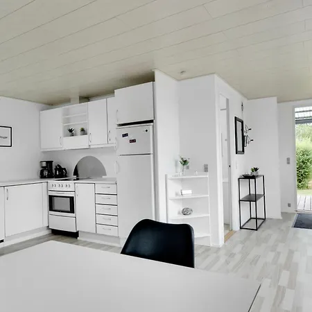 Summer House In Marielyst *