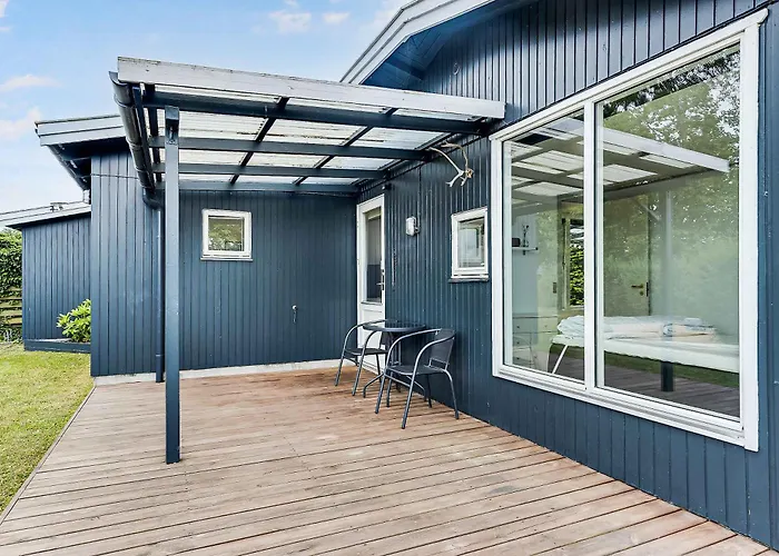 Summer House In Marielyst Bøtø By