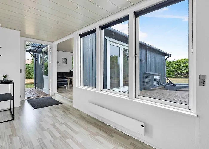 Summer House In Marielyst Bøtø By